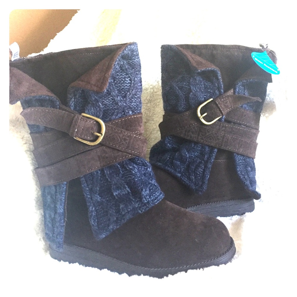 Muk Luks boots!